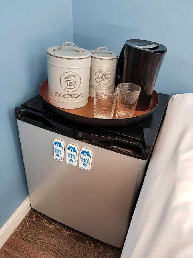 Urban Vibes Guesthouse Амстердам Екстериор снимка