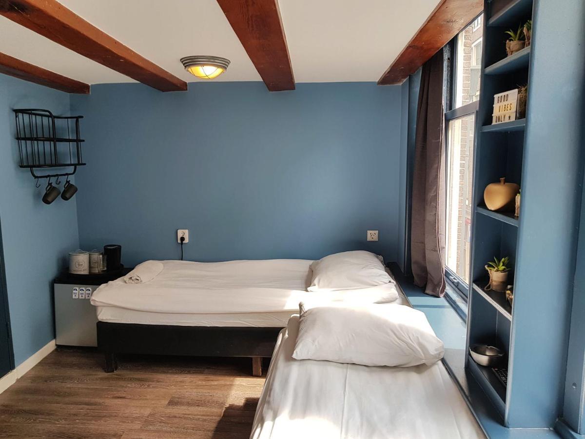 Urban Vibes Guesthouse Амстердам Екстериор снимка