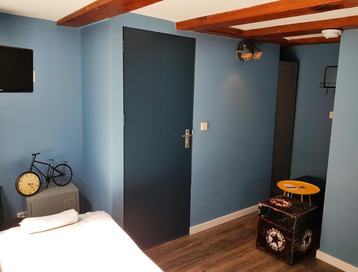 Urban Vibes Guesthouse Амстердам Екстериор снимка