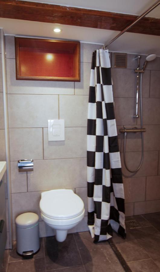 Urban Vibes Guesthouse Амстердам Екстериор снимка